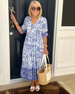 Keisha | Graceful V-Neck Floral Pattern