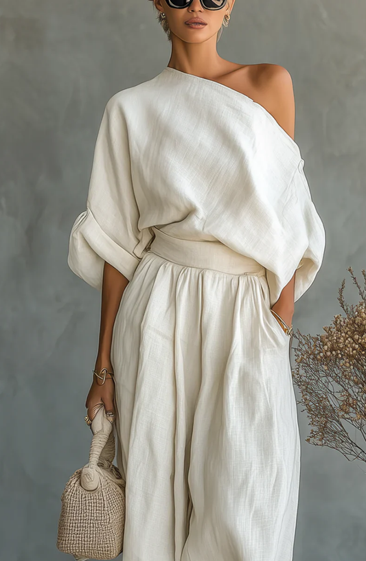 Ethereal White Ensemble Set. E FOARTE FAKE in realitate
